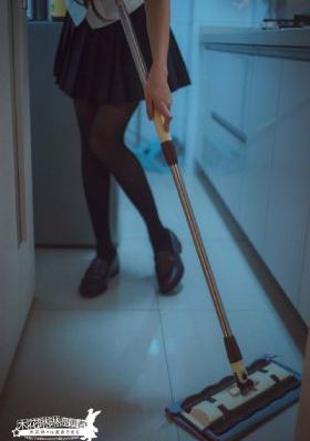 女儿太漂亮爸爸做亲子鉴定